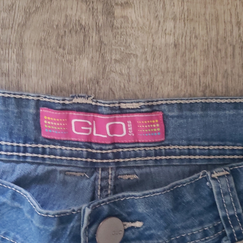 Jeans - Picture 2 of 3